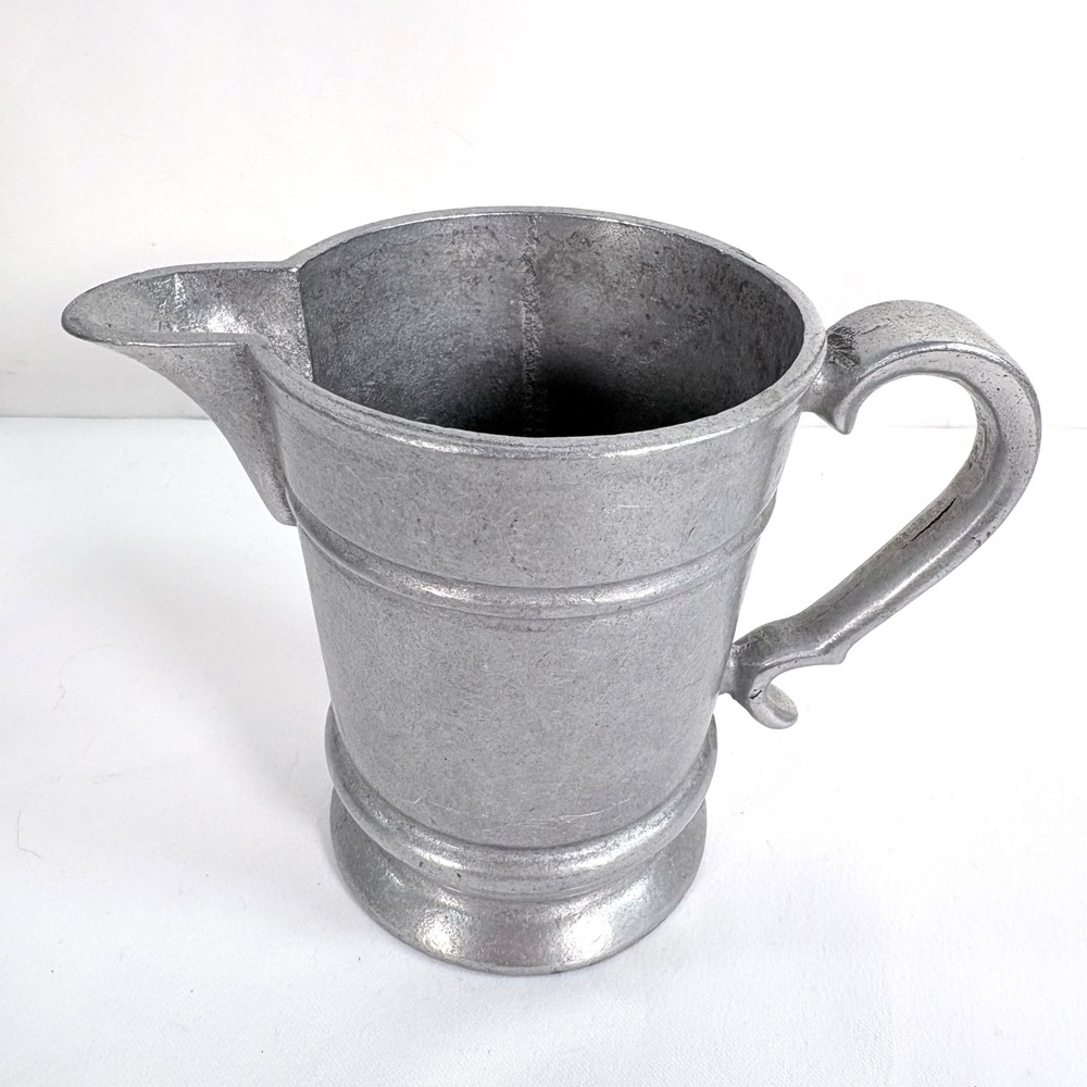 Wilton Armetale Creamer Pitcher Silver Pewter Finish 16oz End Spout